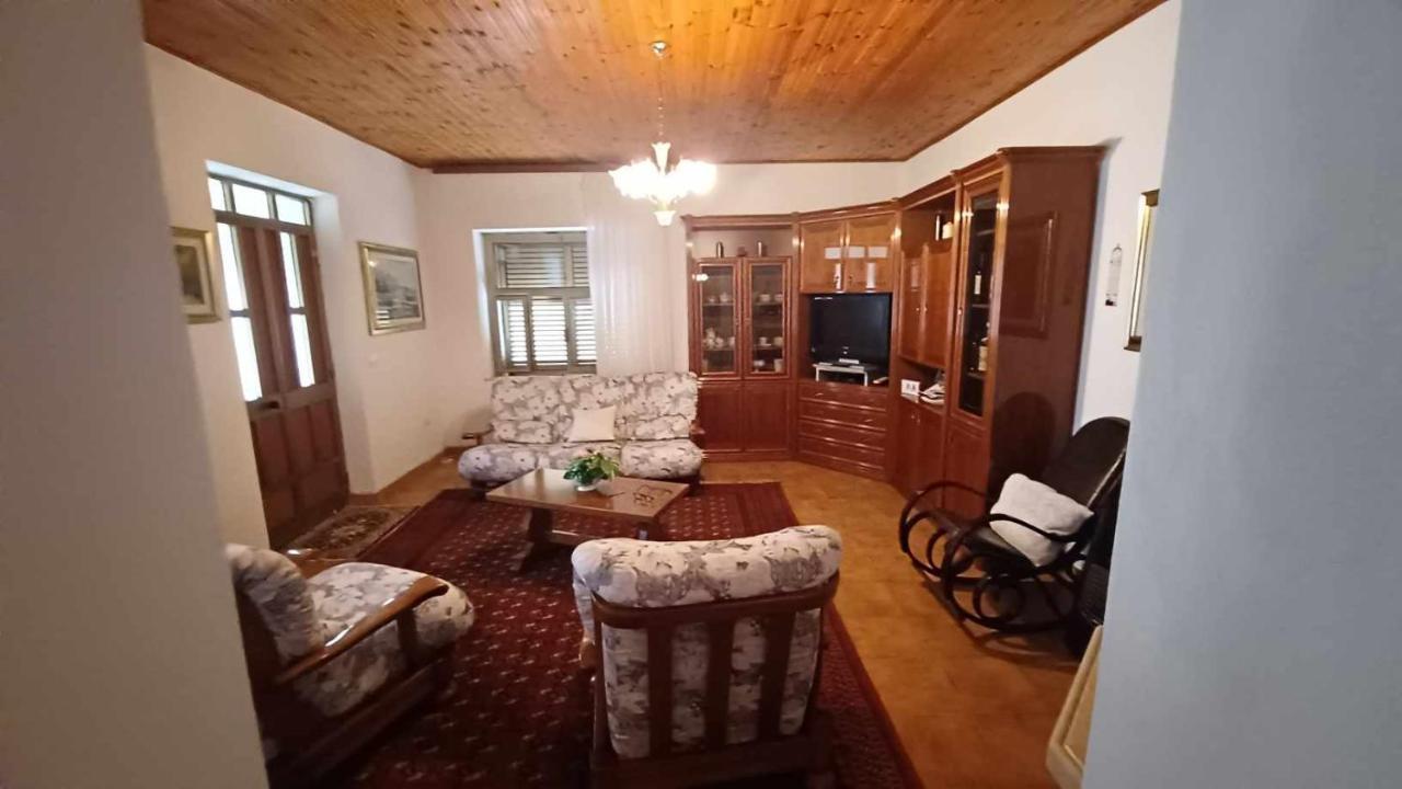 La Casa Nella Natura Villa Perfugas Esterno foto